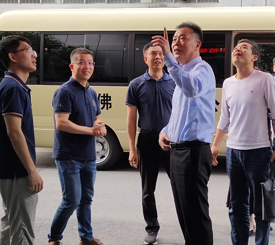 佛山市政協(xié)副主席萬志康率隊(duì)調(diào)研科伺智能